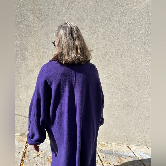 Austrian boiled wool minimalist oversize coat from Geiger 90s - Picture 7 of 9